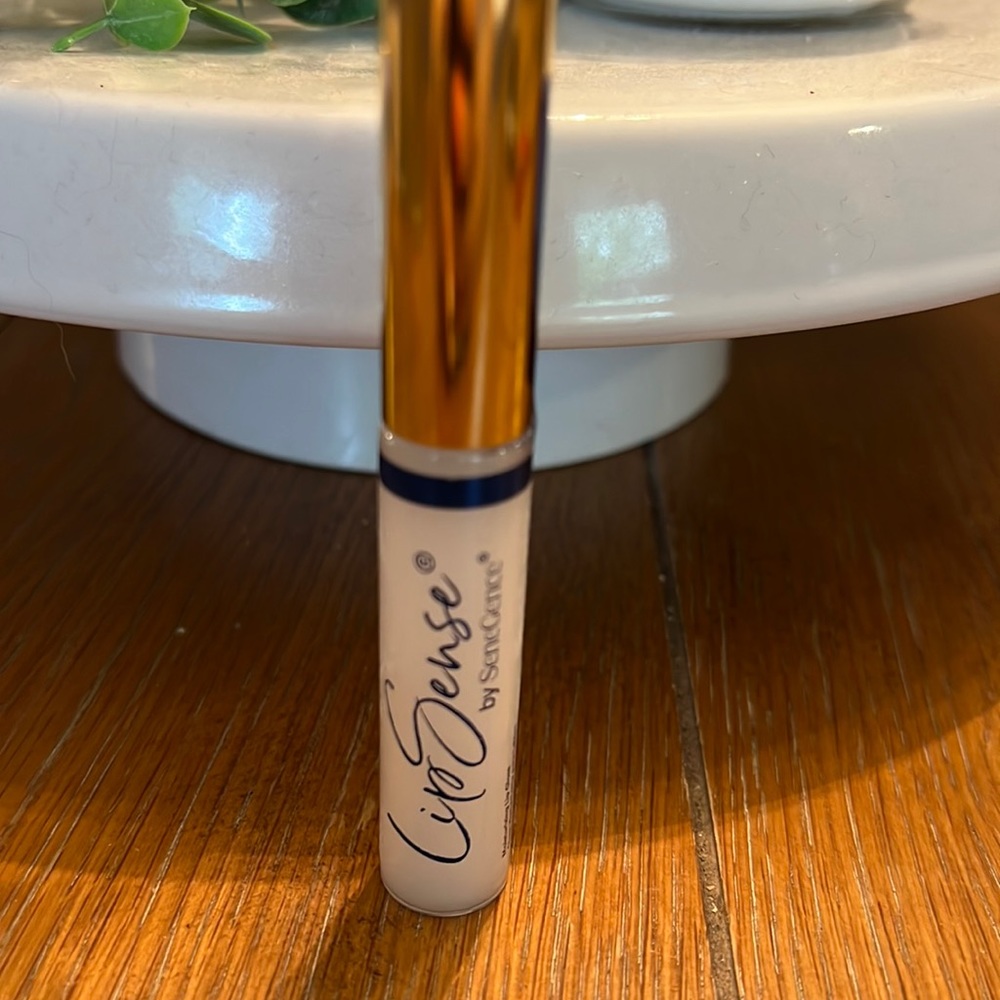 Matte Gloss Senegence